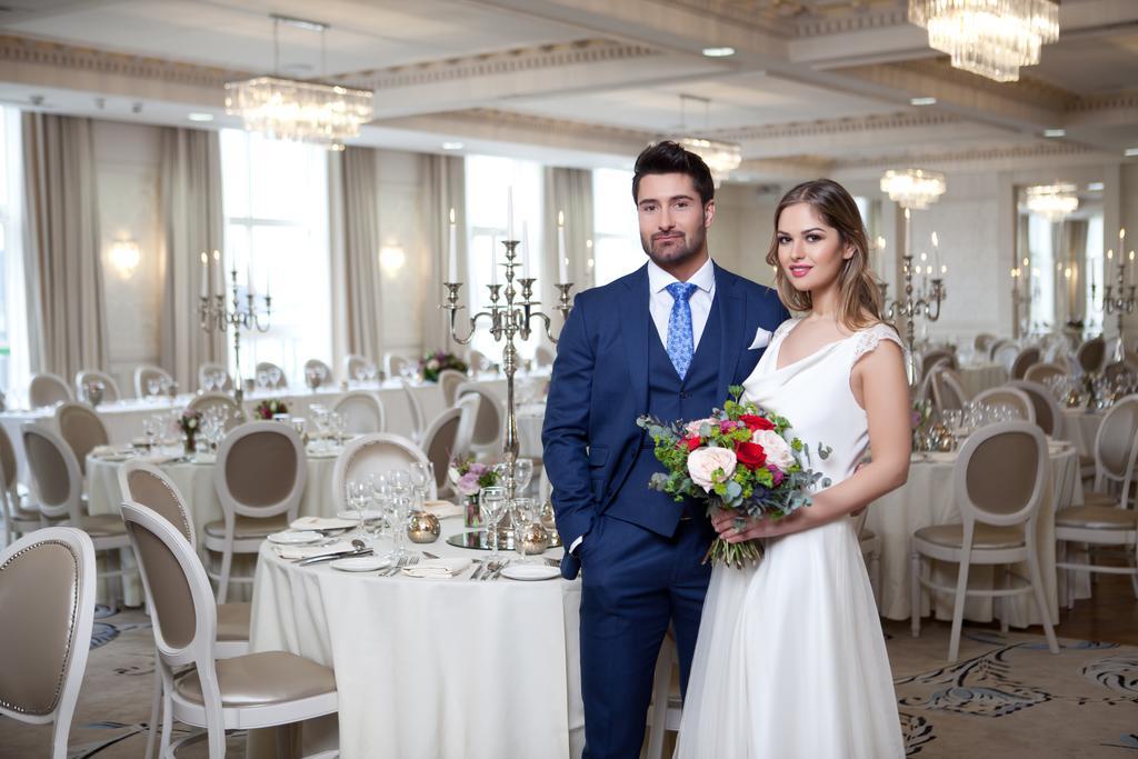 Four Seasons Hotel, Carlingford Buitenkant foto