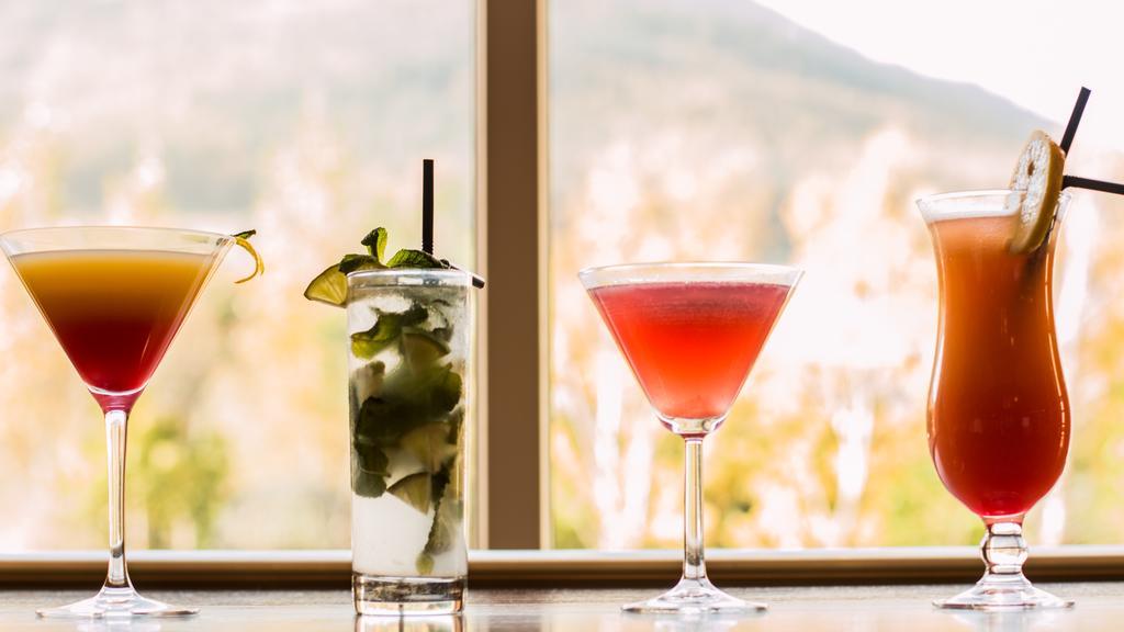 Four Seasons Hotel, Carlingford Buitenkant foto